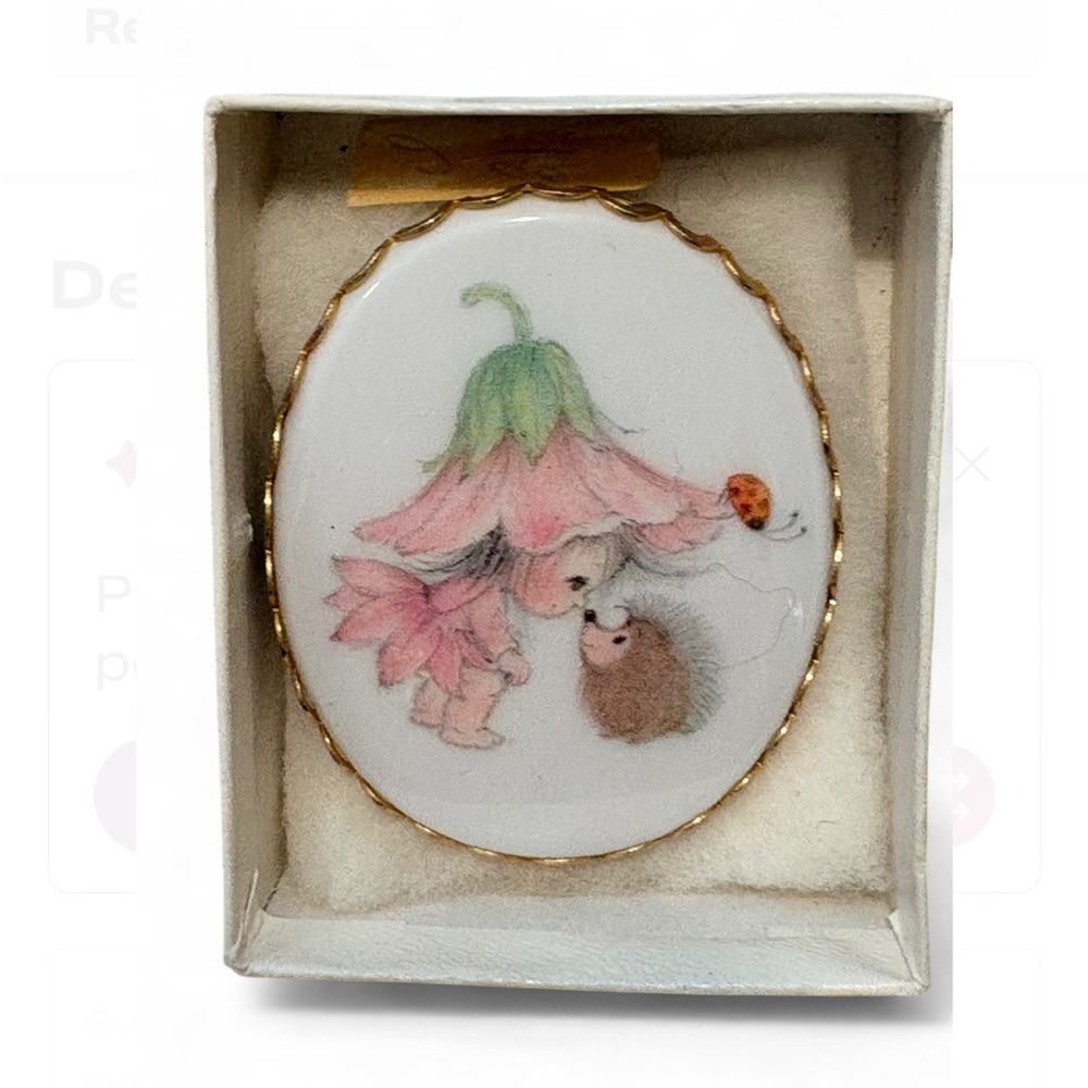Vintage Pixie Girl Hedgehog Friendship Brooch.Rare Cameo from Hallmark 1973.